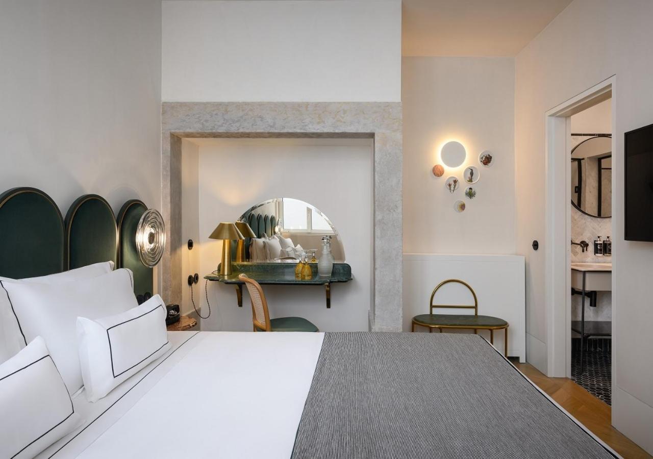 Double Room Interior Courtyard