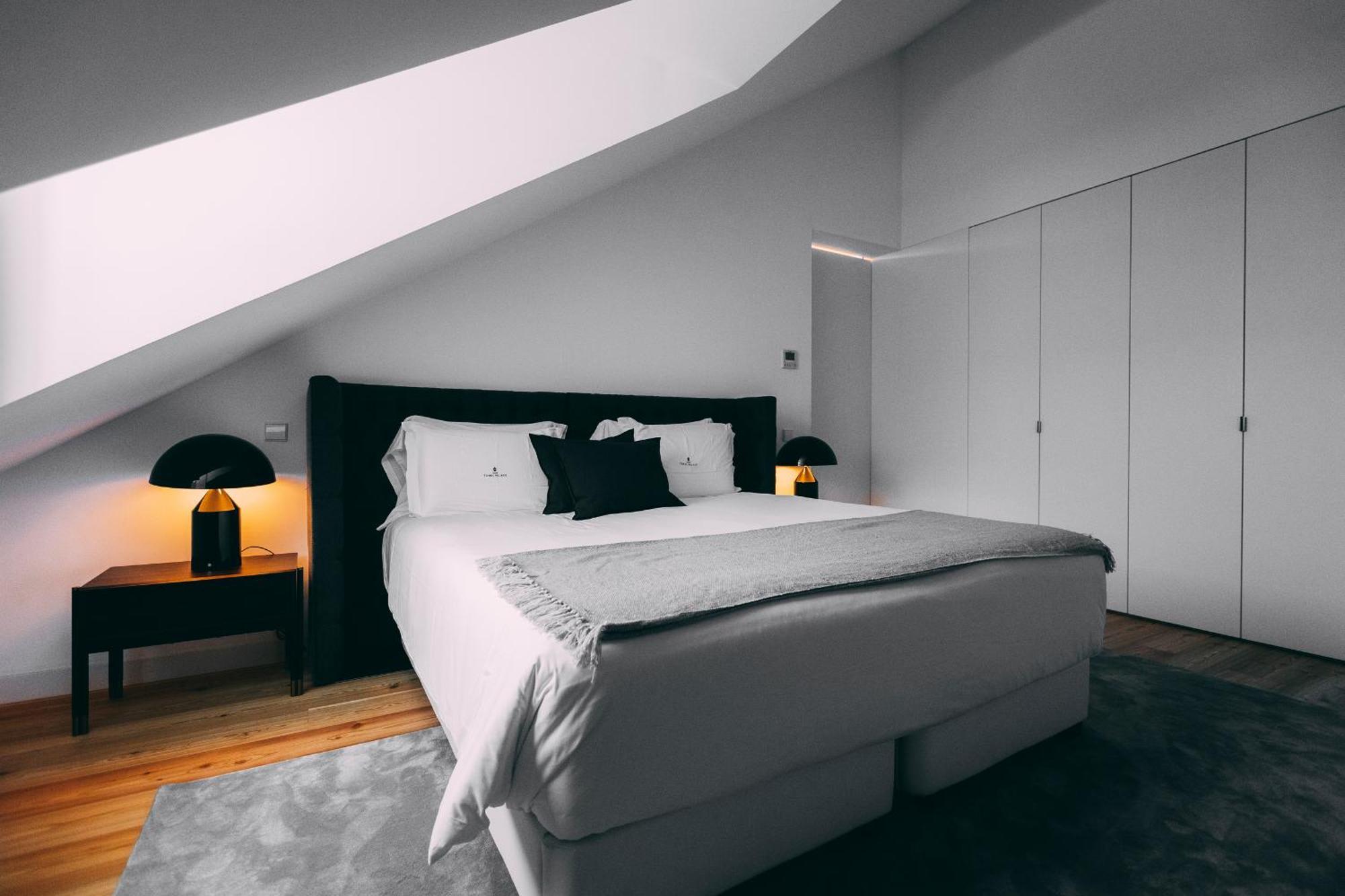 Penthouse Apartment,1742862232:JPEG